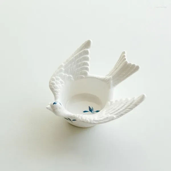 Bandlers Bird à main Birgus de chandelier Cleramique en céramique en forme d'oiseau Snack Plaque à avaler des ornements d'ornements