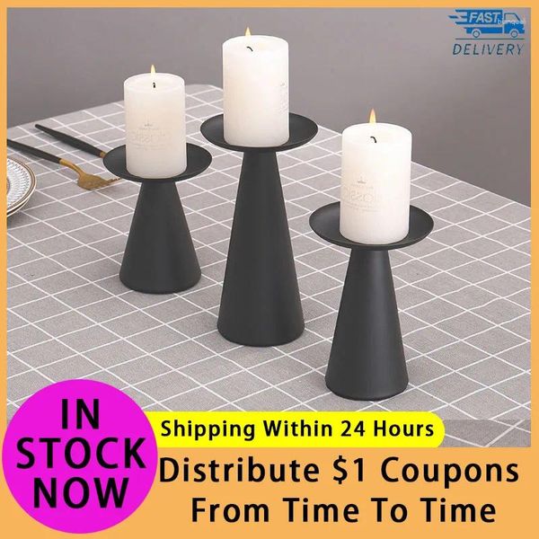Soportista de candelabros Simple Retro Black Candlestick para Stand Vintage Christmas Wedding Decorations Wholesales