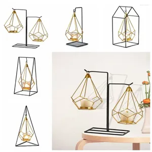 Kandelaars Iron Art Geometric Candlestick Romantic Hydroponic Table Ornament Nordic Lamp Home Decor