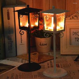 Soportes de velas Soporte de vidrio de hierro Classic Black White Té de té Luz de la mesa Carretera decoración de la linterna