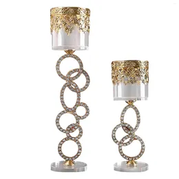 Bougenders modernes Circle de cylindre simple Verre Crystal chandelier Métalle de beurre de beurre en métal anneau diamant en fer Candelabra
