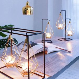 Candlers Nordic Creative Holder Light Luxury Dining Table Metal Candlestick Romantic Bandlelight Dinner Bougeoir Home Decor BS50CH