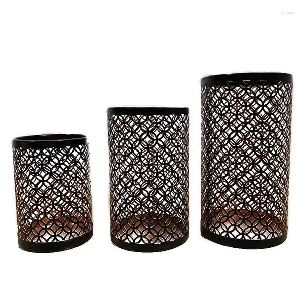 Bandlers Nordic Cross-Border Dediated Iron Hollow Out Candlestick TROIS PIÈCES Ensemble d'artisanat Décoration Chambre salon