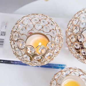 Candlers Nordic Romantic Crystal Golden Hollow Out Fer Candlestick Table Centrage Central Ornements Party Fournitures de mariage