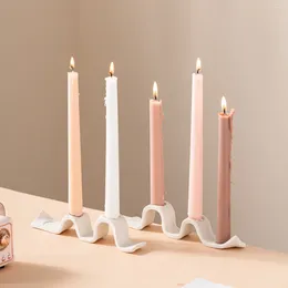 Candlers Nordic Simple Ceramic Holder Wave Shape Candlestick Tabletop Decorations Crafts Romantic Bandlelight Dinner Dinner Decor
