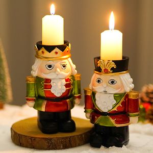 Candlers casse-noisette Stick Stick Christmas décoration de bureau Ornement Ornement Holder Resin Crafts 221108