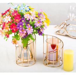 Bandlers Placing Metal Stand Glass Bandlestick Flower Vase Dorcor Table Centre pour les décortions de mariage Room de fête Déco