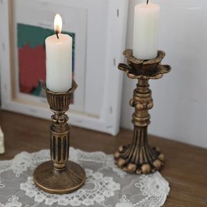 Candlers Retro Candlestick Resin Holder Sconce Antique French Style Stick Rack Accessoires Access