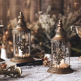 Kaarsenhouders retro Franse houder draagbare holte gesneden vintage metalen materiaal Candelero grote wax kaarsen thuisdecoratie