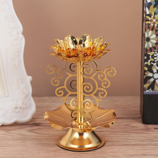 Portavelas Spot Holder Lotus Gold Diwali Diya Lámpara Indian Stand Lámparas de latón Oil Flower Decor Tealight Candelabros de cristal Use Lights 230625