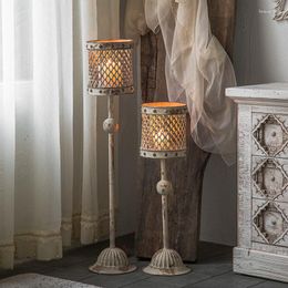 Kandelaars Hoge romantische houder Europese ijzeren mal Luxe bruiloft moderne lantaarn Candelabros Para Velas Home Decor