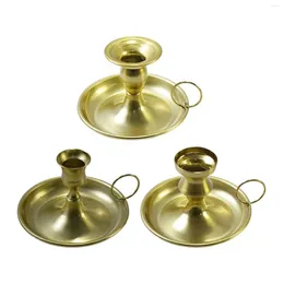 Bougeoirs coniques, pièce maîtresse pour décoration de Table à manger de fête