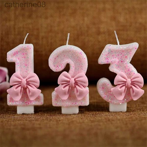Bougies 1pcs Pink Bow Childrens Birdles d'anniversaire 0-9 Numéro Bougies d'anniversaire violet pour filles 1 an Cake Topper Decoration D240429