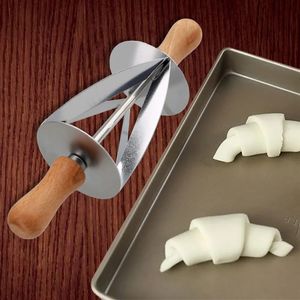 Kaarsen Voor Het Maken Van Croissant Brooddeeg Gebak Rolling Cutter Bakgereedschap Roestvrij Staal 231207