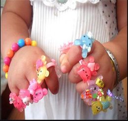 Bagues en plastique pour enfants, couleur bonbon, pour filles, dessin animé, Animal mignon, lapin, ours, bijoux de jour pour enfants 039S, ps14182179226