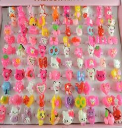 Bagues en plastique pour enfants, couleur bonbon, dessin animé KT, Animal mignon, lapin, ours, bijoux de jour pour enfants 039S, ps14187646528
