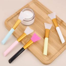 Candy couleur Silicone Brush Gel Flexible Facial Mud APPLICATEUR Soft Applicateur Faire des outils Masque Masque Brusque Glue Brusser les outils de soins NOUVEAU