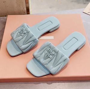 Snoep Kleur Slippers rimpel Leer Dames Strand Platte Glijbaan Vrouwen sandalen Zomer Slippers klassieke Vrouwen Vrije tijd Slippers Platte Bodem Letters Dames Schoenen Slipper