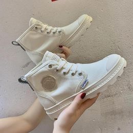 Candy High Top Canvas Schoenen voor Vrouwen in 2019 Zomer Ademend Nieuw Koreaans Martin Laarzen Leisure Britse damesschoenen Trend Maat 35-40