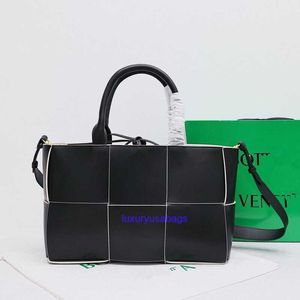 Candy/Mini/Small Arco Tote Bag Handtas Crossbody Bag BotegaveBeta Intraccio Lederen TOTE TAG