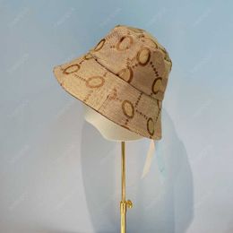 Sombrero de cubo de lona Unisex Mujer Hombre Letras grandes Diseñadores de lujo Gorras Circunferencia de la cabeza 57 Cm Bonnet Beanie Nuevas llegadas