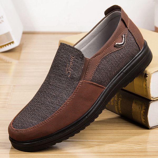 Toile des mocassins décontractés s'habillent classiques de chaussures de marchands de marchands de chaussures de chaussures plus taille plus taille plus taille