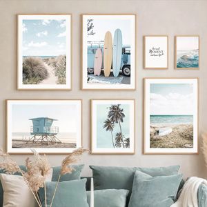 Pintura en lienzo de surfistas de playa, carteles e impresiones de coche de árbol de coco, imágenes artísticas de pared de surf nórdico para sala de estar, dormitorio, decoración del hogar, sin marco Wo6