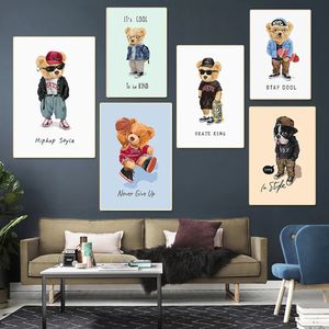 Pintura en lienzo Estilo Hiphop Oso Stay Cool Skate King Man Dibujos animados Moda Oso de moda Póster e impresión Cuadro de pared para niños Dormitorio Decoración de la habitación de los niños Sin marco Wo6