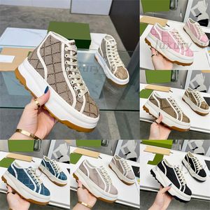 Canvas Sneakers Designer Platform Schoenen Reliëf Chunky B Sneakers Dames Lace Up Jacquard Retro Sneaker Borduursneakers