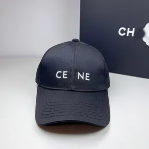 Cap de concepteur CAP casquette du chapeau de luxe conçoit des lettres de couleur de conception de couleur solide