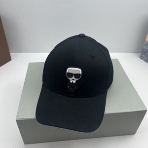 Cap designer cap luxe designer hoed baseball cap goede kwaliteit high-end sfeer fashion super cool snel uit de straat met goede matching
