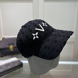 Cap designer cap luxe designer hoed casual gebroken gat baseball cap retro mode persoonlijkheid paar modellen eend tong cap