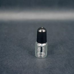 Capacité 3 ml en gros D16 * H41cm tube vide bouteille de vernis à ongles avec couvercle noir
