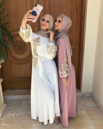 Capri Abaya Geborduurde Moslim Lange Jurk Vrouwen Parels Kaftan Abaya Gewaad Femme Musulmane Dubai Hijab Vestido Islamitische Kleding Abayat