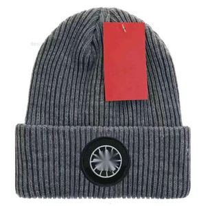 Caps Designer 2023 Bonnet populaire tricoté Canada Chapeaux Ins cadeau Bonnet d'hiver / Chapeau de crâne Lettre classique
