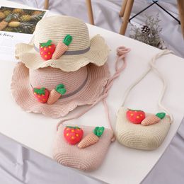 Casquettes Chapeaux 2 pièces/ensemble bébé fille avec sac chapeau fait à la main été carotte seau casquette mignon fraise poupée sac à bandoulière paille tissé accessoires 230313