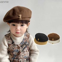 Caps Hats Koreaanse kinderen Beret herfst Warm wollen bonen Hoed jongens en meisjes retro massieve kleur ins beer childrens kunstenaar schilder hoed wx