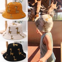 Caps Sombreros Summer Baby Bucket Hat Boys Boys Uv Uv Sunhat Childrens Giraffe Beach Beach Hat Childrens Outdoor Casual Panamá Gat, accesorios para niños D240525