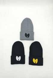 Casquettes chapeaux hiver bonnets unisexe WUTANG broderie solide noir tricoté chapeau chaud Hip Hop Men039s casquette Ski Skullies Gorros L2210287793750