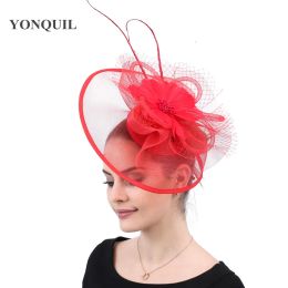 Caps Kenducky Red Big Fascinator hoeden dames elegante kerk trouwfeest staart hoeden elegante haarclips mesh haaraccessoires