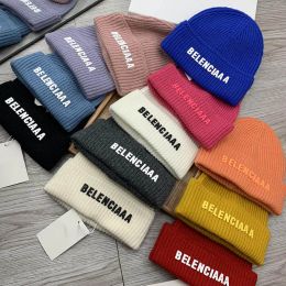 Berretti di design di lusso Beanie Solid Classic Unisex Trend Cappello lavorato a maglia autunno inverno Cappello lavorato a maglia autunno inverno Cappello lavorato a maglia invernale da donna