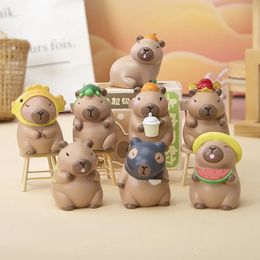 Capybara Blind Box Animal Kapibara Figure Toys Surprise enfants Girls Birthday Christmas Gift 240422