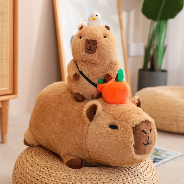 Capybara Plush Simulación de juguete Capibara con frutas de muñeca esponjosa Animales rellenos colgante de burbujas Regalo de niños divertidos para Navidad 240420