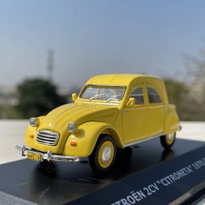 Auto 1:43 Schaal Model 2CV Classic CAR Diecast legering speelgoed 1970 Chili Voertuig Geschenken Collectie Decoratie Display voor volwassen kinderen