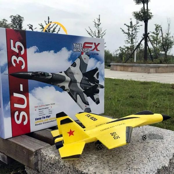 Voiture 2.4g Glider RC Drone SU35 Aile fixe Airplane jetage à main mousse dron télécommande électrique Télécommande extérieure RC Plan