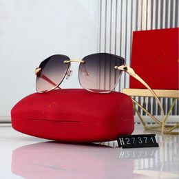 Diseñador de automóviles Gafas de sol de alta calidad de una pequeña fragancia Fashion Fashion Net Red Cat's Eye Ouyang Nana Mismo tierno tierna Leer gafas de sol principales