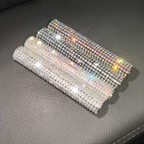 Ceniceros del coche Glitter Bling Crystal Cenicero del coche Brillante Rhinestone USB Caja de cigarrillos Caja de carga Plasma Encendedor Slim Q231125