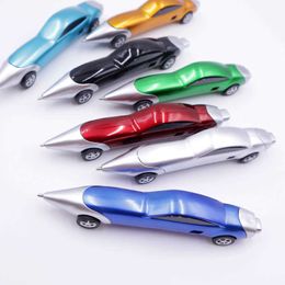 Car Creative Ballpoint Pen Stationnery Stationery Student Prize Simulation Sports Design Roues qui peuvent rouler