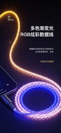Câble de données de voiture Carplay convient à Apple Huawei Vivo Xiaomi Oppopd Fast Charge 100W Dual Typec Luminal 66W Super Flash Charge LED LAD