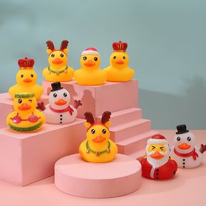 Décoration de voiture, jouets de bain en forme de canard en caoutchouc pour enfants, canards assortis, vacances de noël, fête prénatale, bonhomme de neige, jouet sonore à presser